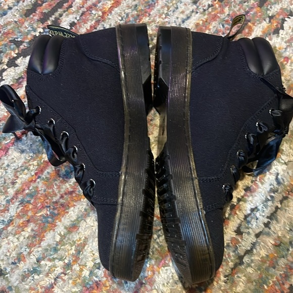 Dr Martens Plaza canvas boots - Picture 3 of 9